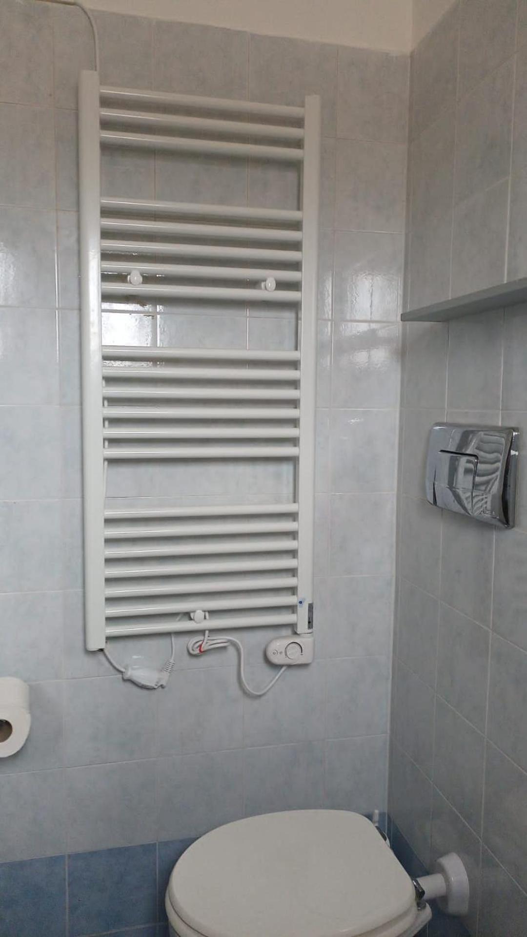 Appartement Casa N 2 Con Parcheggio Privato E Colonnina Ricarica à Livourne Extérieur photo
